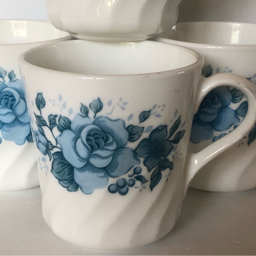 4 Vintage Corelle Blue Velvet Rose Mugs Coffee Cups Corning 3.5” - Picture 2 of 5